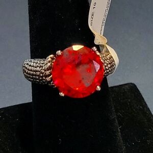 🎁 Ruby Red Solitare